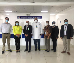 Hospital Padre Billini recibe visita de la Comisi&oacute;n del Programa de Alto Costo
